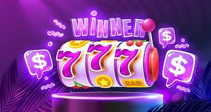 richbuffalo အွန်လိုင်း ကတ်ဂိမ်းများ Poker နှင့် Baccarat ကစားနေသည့် မြင်ကွင်း